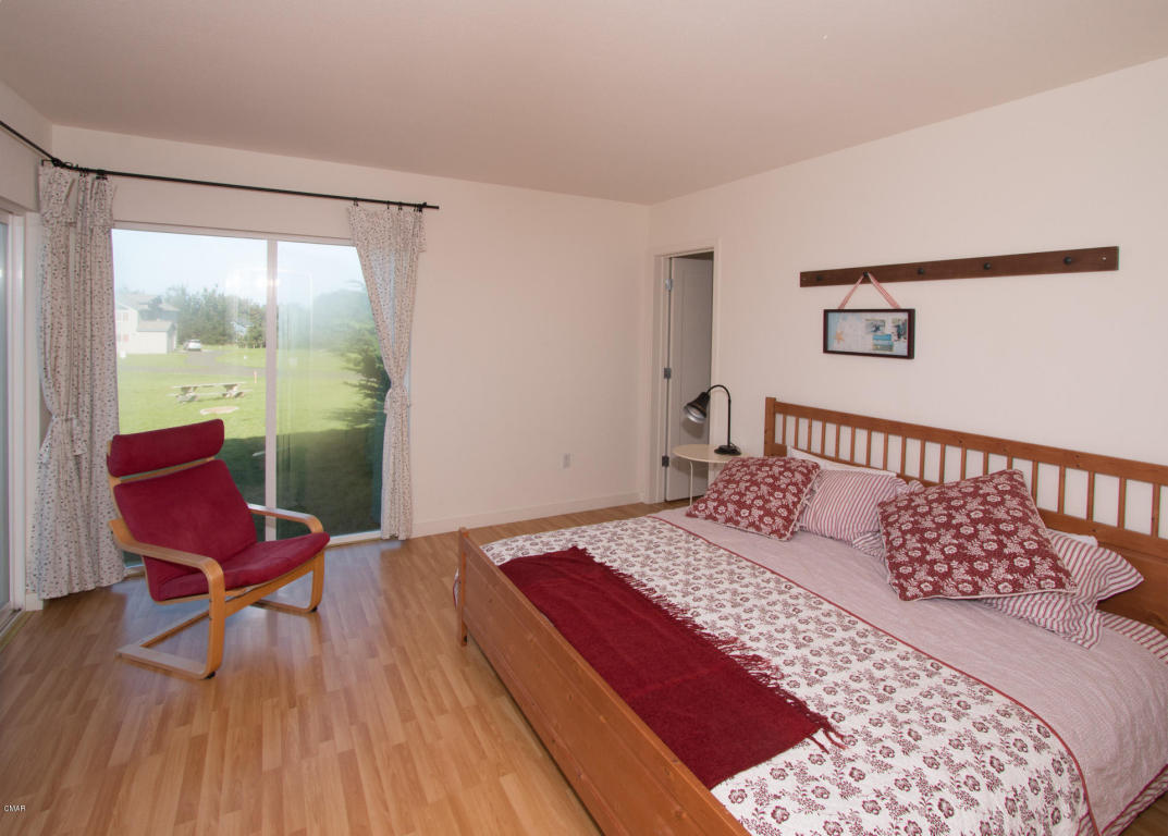 2456 Nonella Ln, Albion, CA 95410