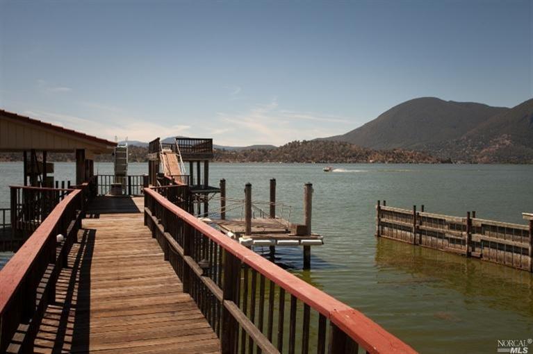 10513 East Highway 20 Highway, Clearlake Oaks, United States 95423