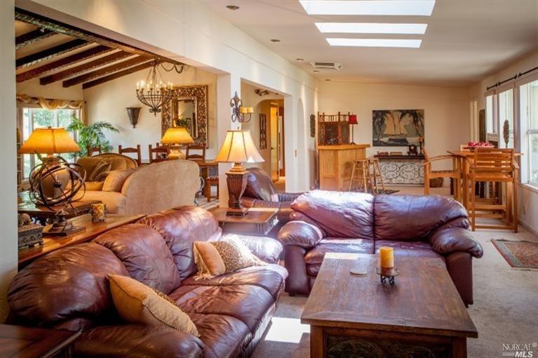 10513 East Highway 20 Highway, Clearlake Oaks, United States 95423