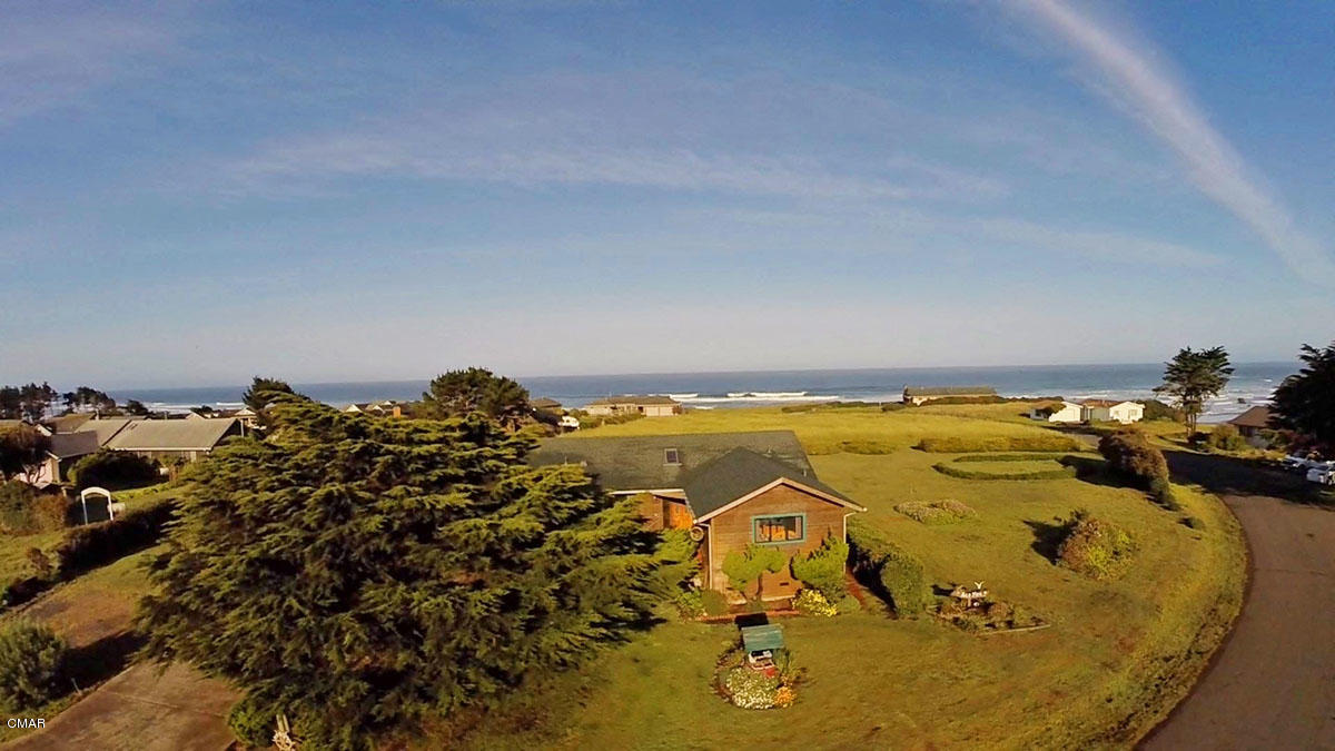 32951 Ocean Meadows Cir, Fort Bragg, United States 95437