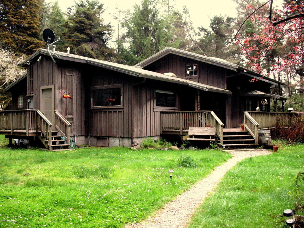 32200 Mcdonnell Road, Fort Bragg, United States 95437