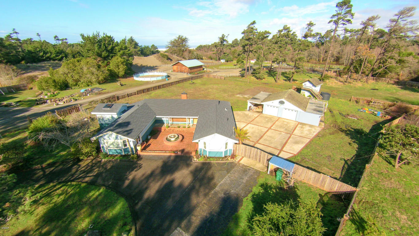 33000 Mill Creek Dr, Fort Bragg, CA 95437