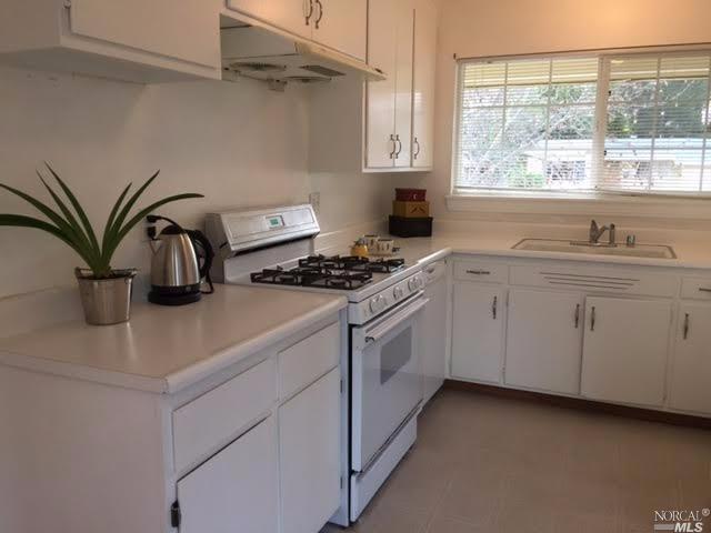 760 Rose Lane, Healdsburg, United States 95448