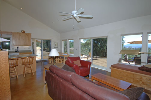 17023 Hofacker Lane, Lower Lake, United States 95457