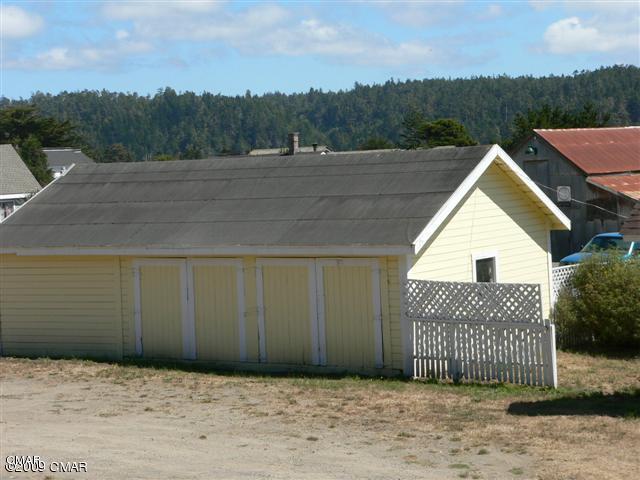 10575 Lansing St., Mendocino, CA 95460