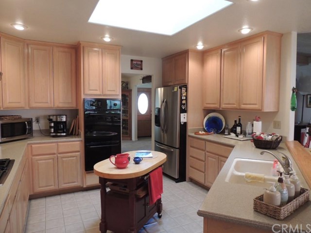 9701 East Road, Redwood Valley, CA 95470
