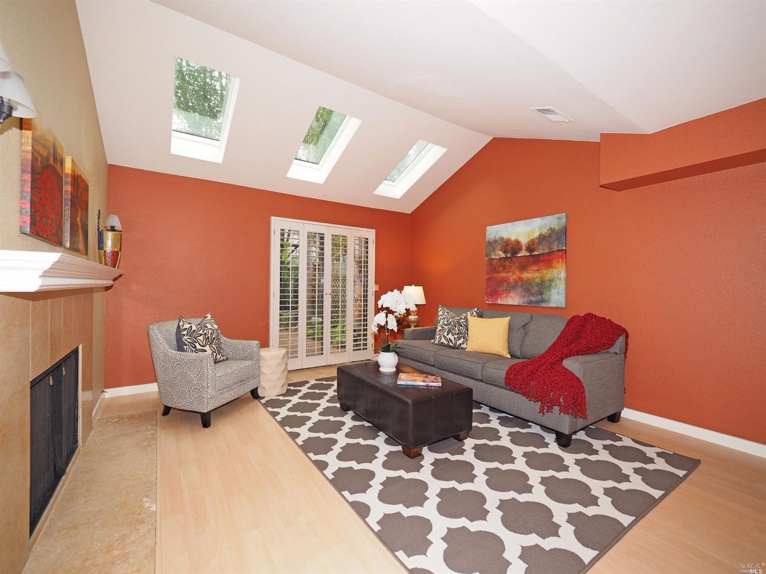 8342nd Street, Sonoma, CA 95476