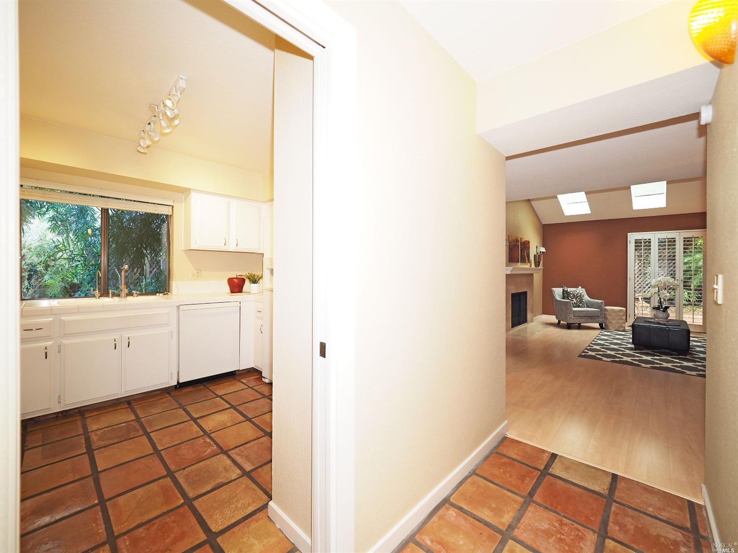 8342nd Street, Sonoma, CA 95476