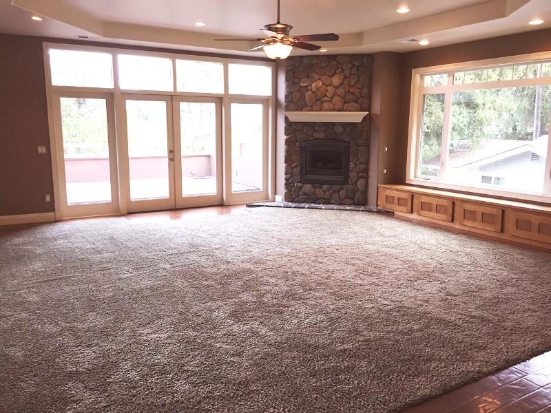 290 South Highland Avenue, Ukiah, CA 95482