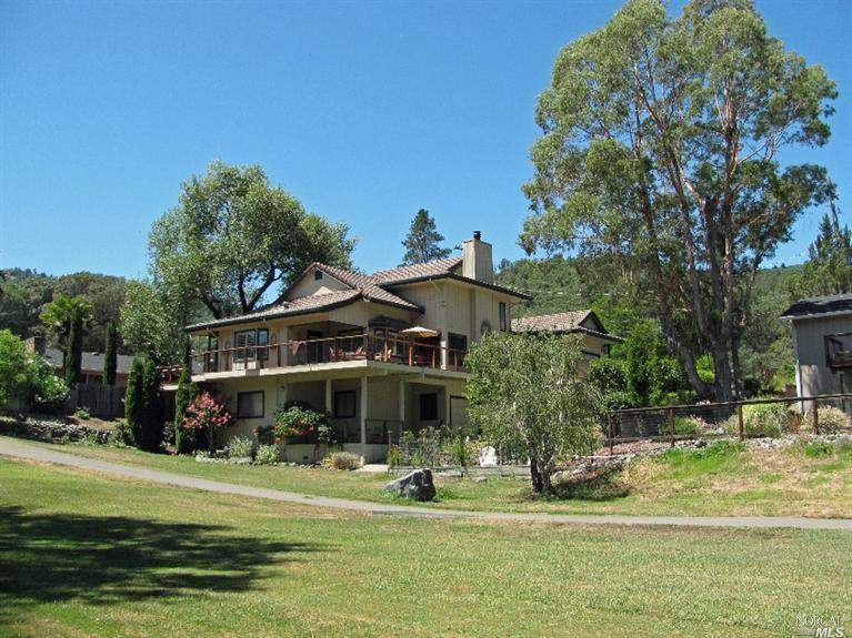 901 Saint Francis Way, Ukiah, CA 95482