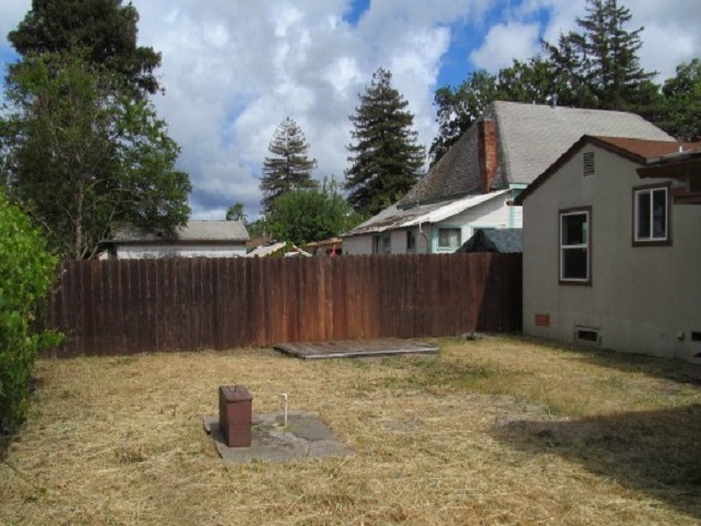 92 Franklin AveWillits, CA, 95490Mendocino County