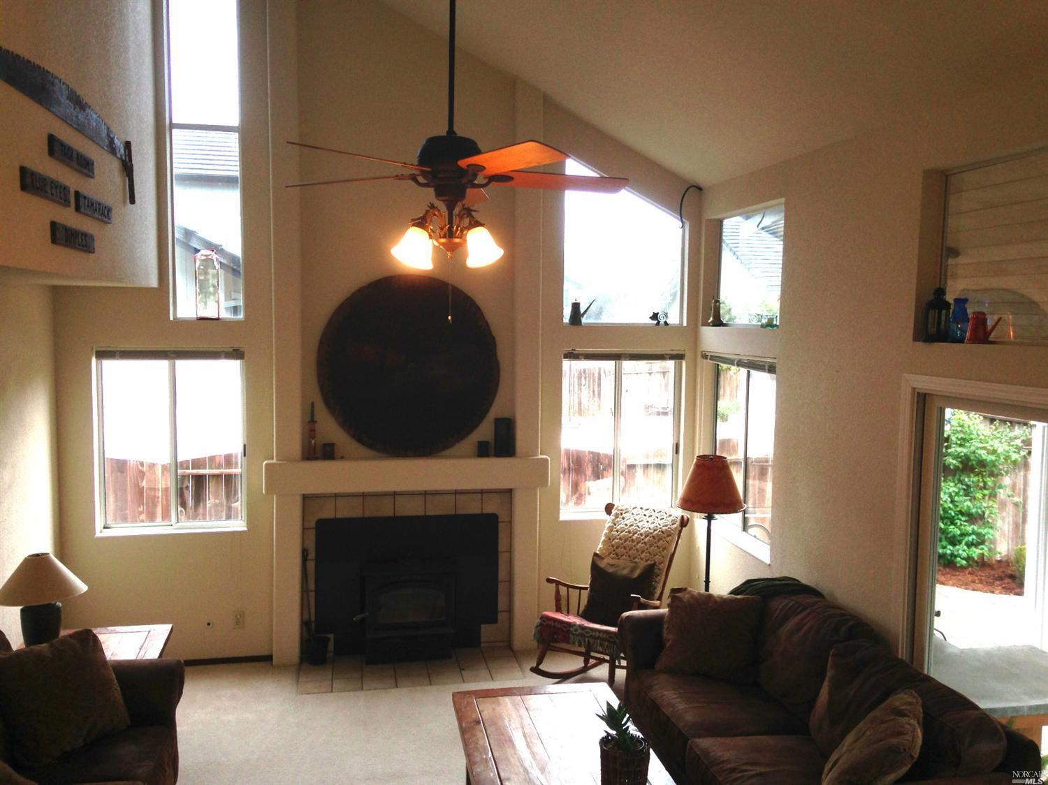 504Christopher Way, Windsor, CA 95492