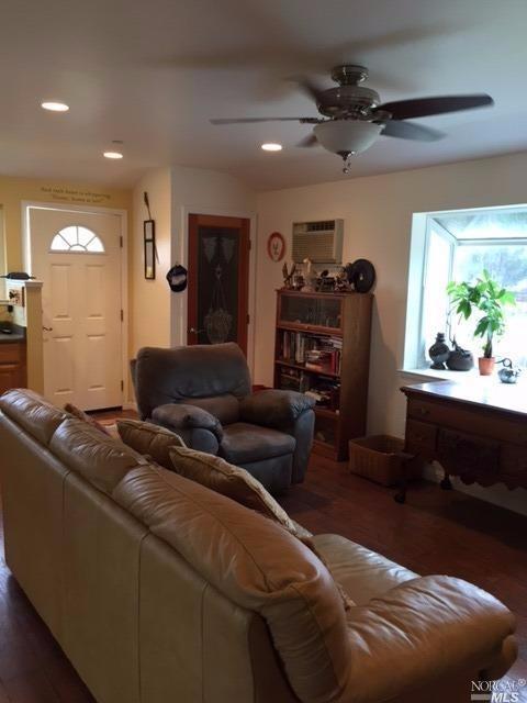 963 Gumview Road, Windsor, United States 95492