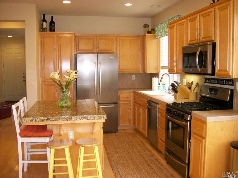 270 Bouquet Cir, Windsor, United States 95492