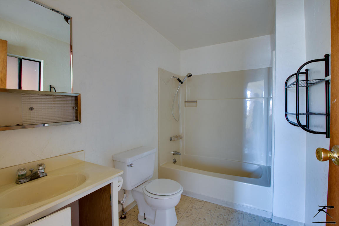 1243 Hoover Street, Eureka, CA 95501