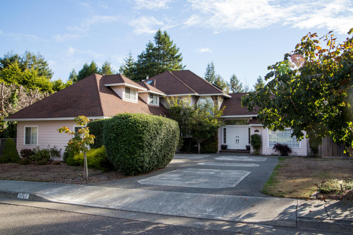 5759 Matsen Way, Cutten, CA 95503