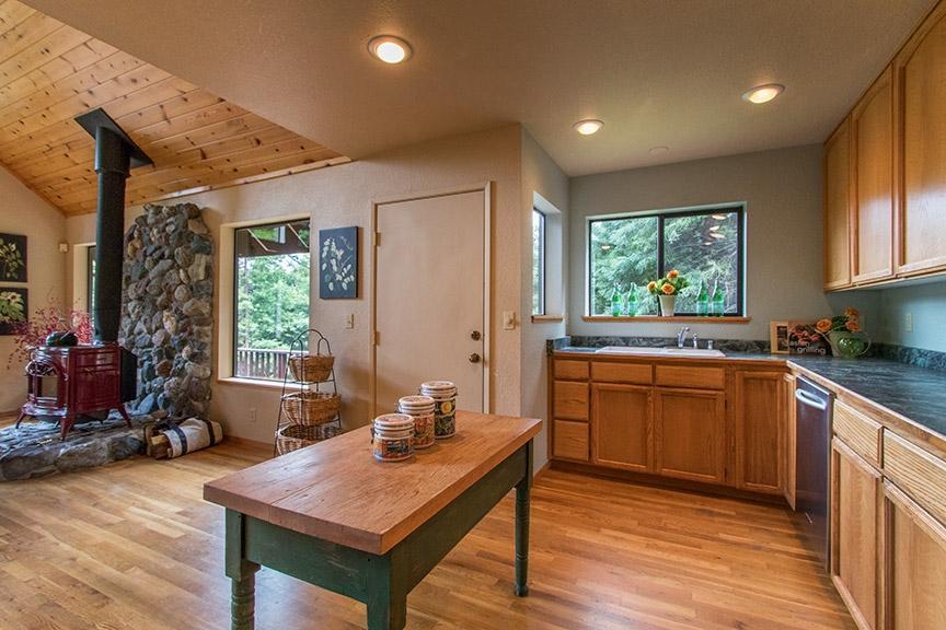 2630 Bainbridge Street, Cutten, CA 95503