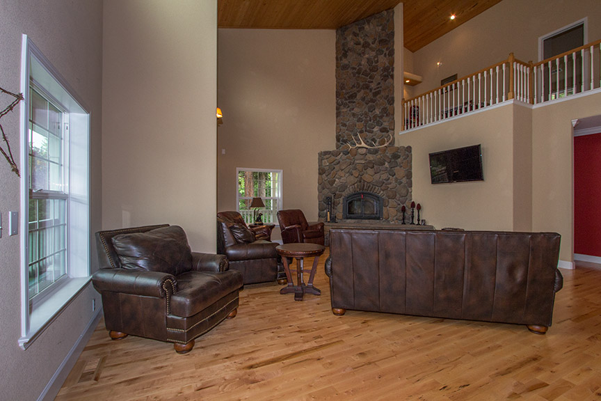 2239 Freshwater Road, Eureka, United States 95503
