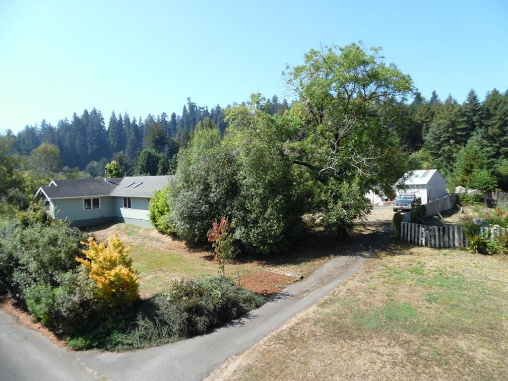 96 Beauchamp Road, Eureka, United States 95503