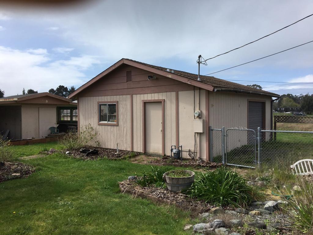1338 Pedroni Road, McKinleyville, CA 95519