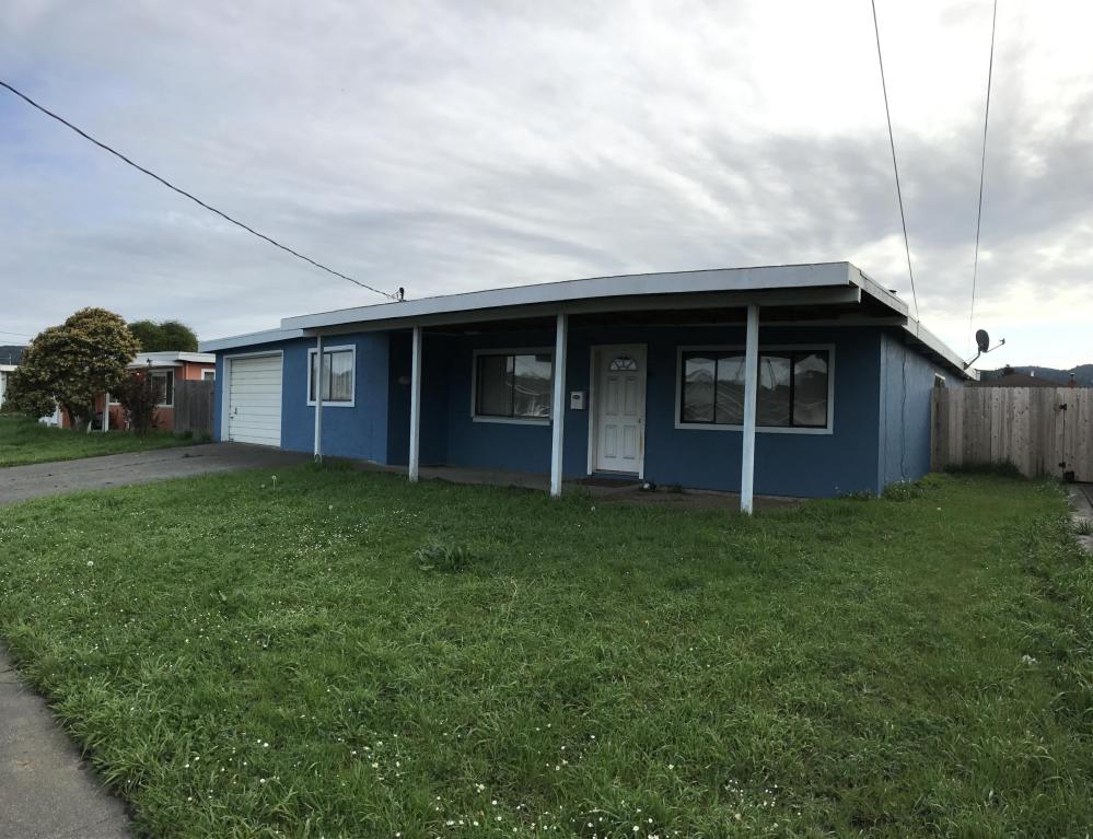275 Sunnybrook Drive, Fortuna, CA 95540