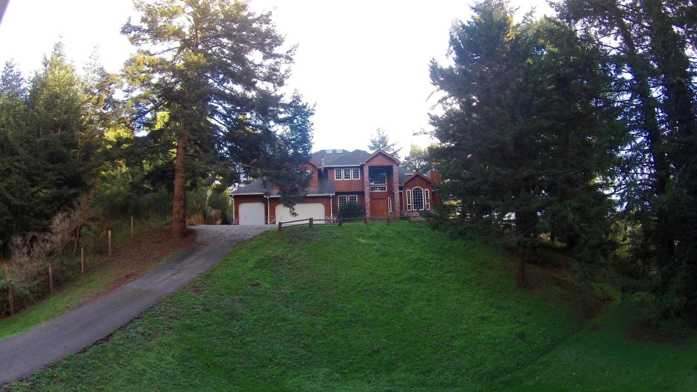 459 Annahy Drive, Fortuna, CA 95540