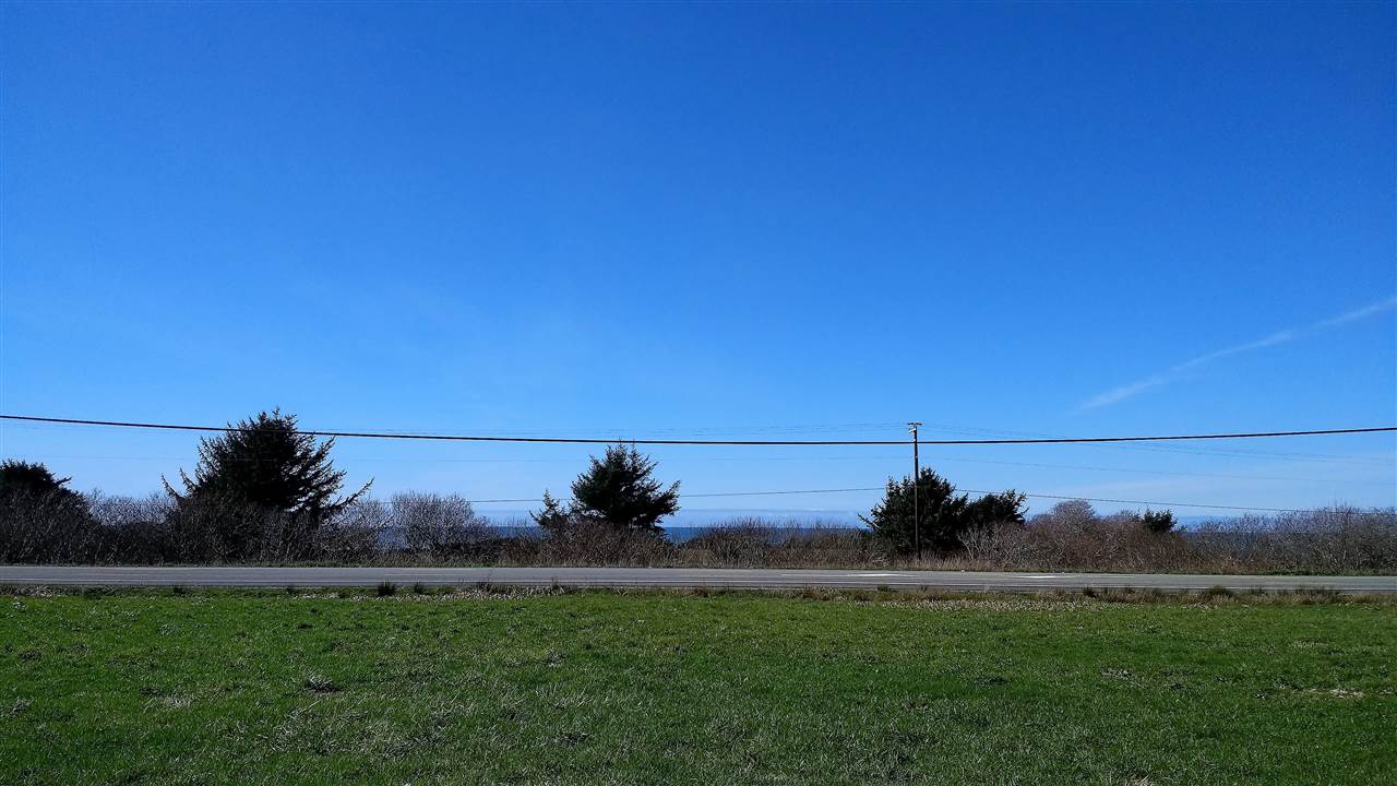 14555 US Highway 101 N, Smith River, CA 95567
