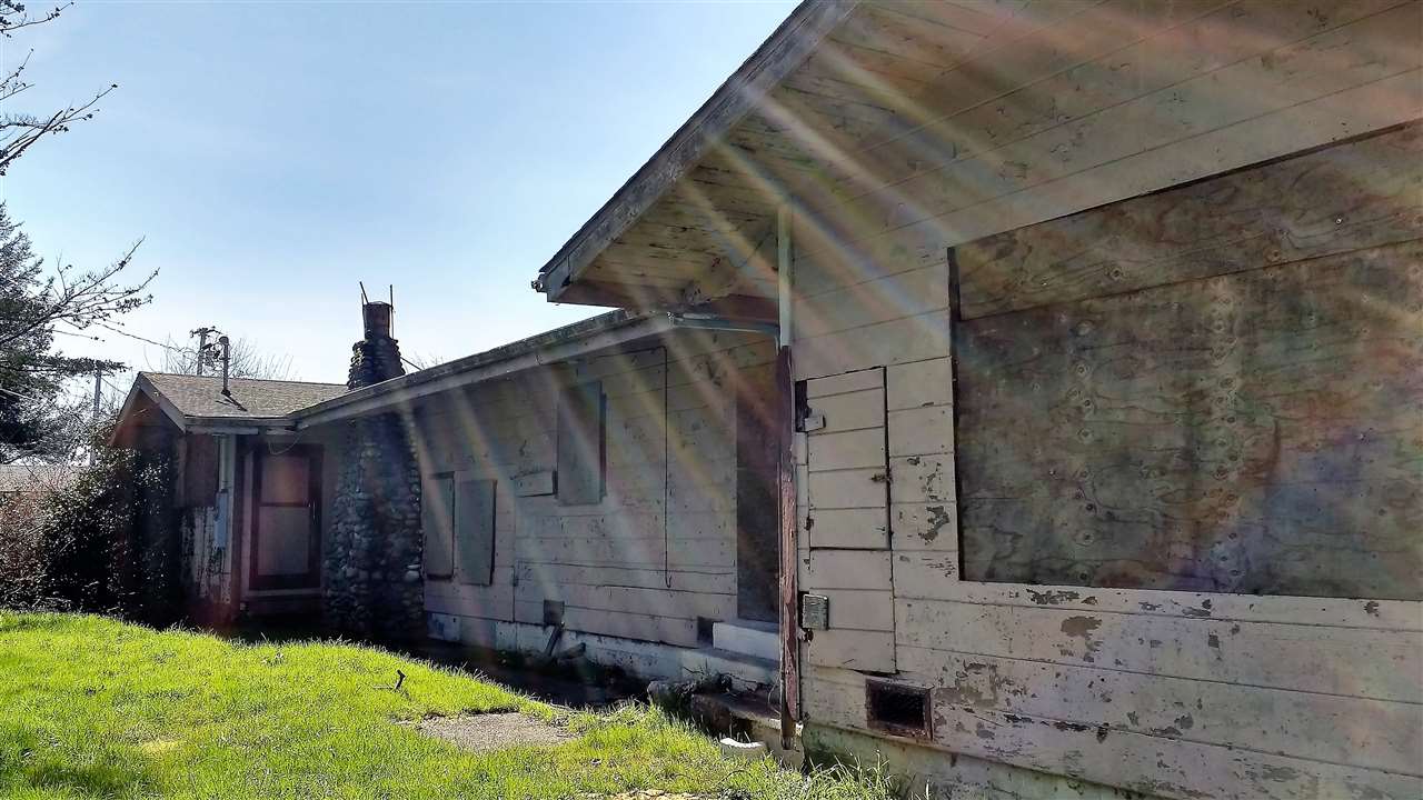 14555 US Highway 101 N, Smith River, CA 95567