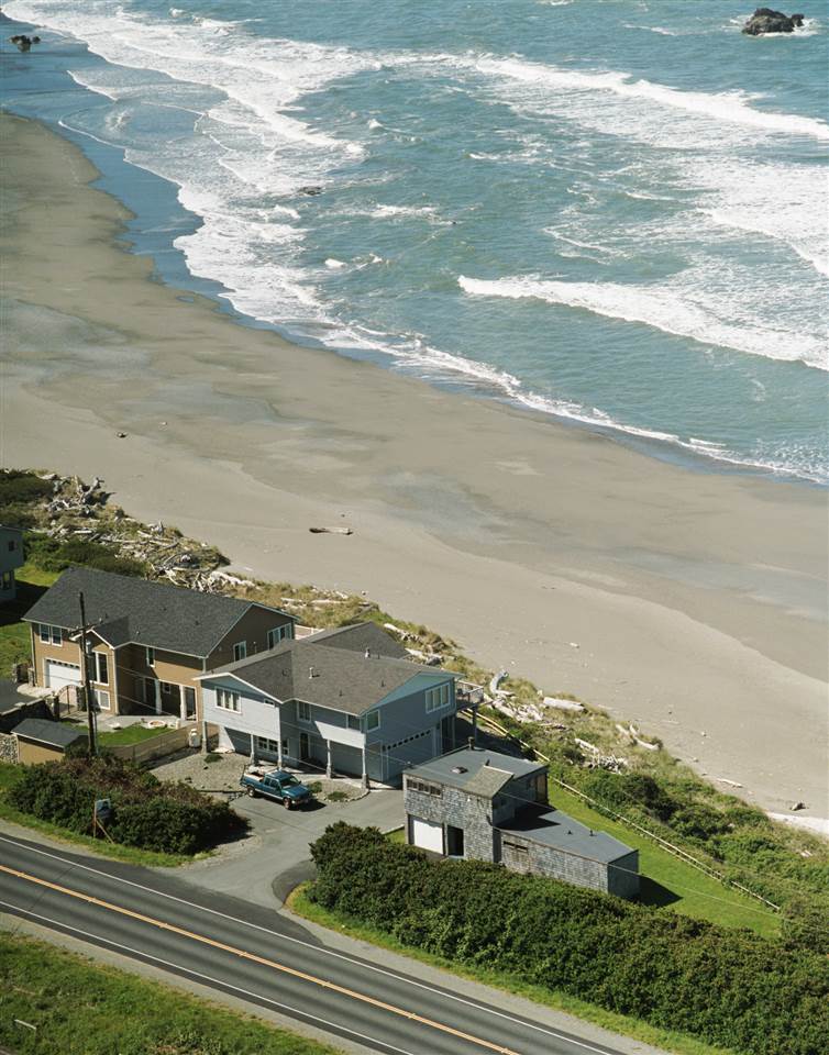16380 Hwy. 101 N., Smith River, CA 95567