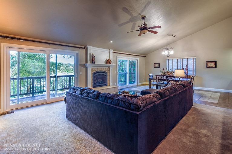 24041 Eucalyptus Court, Auburn, United States 95602
