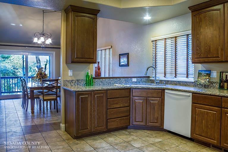 24041 Eucalyptus Court, Auburn, United States 95602