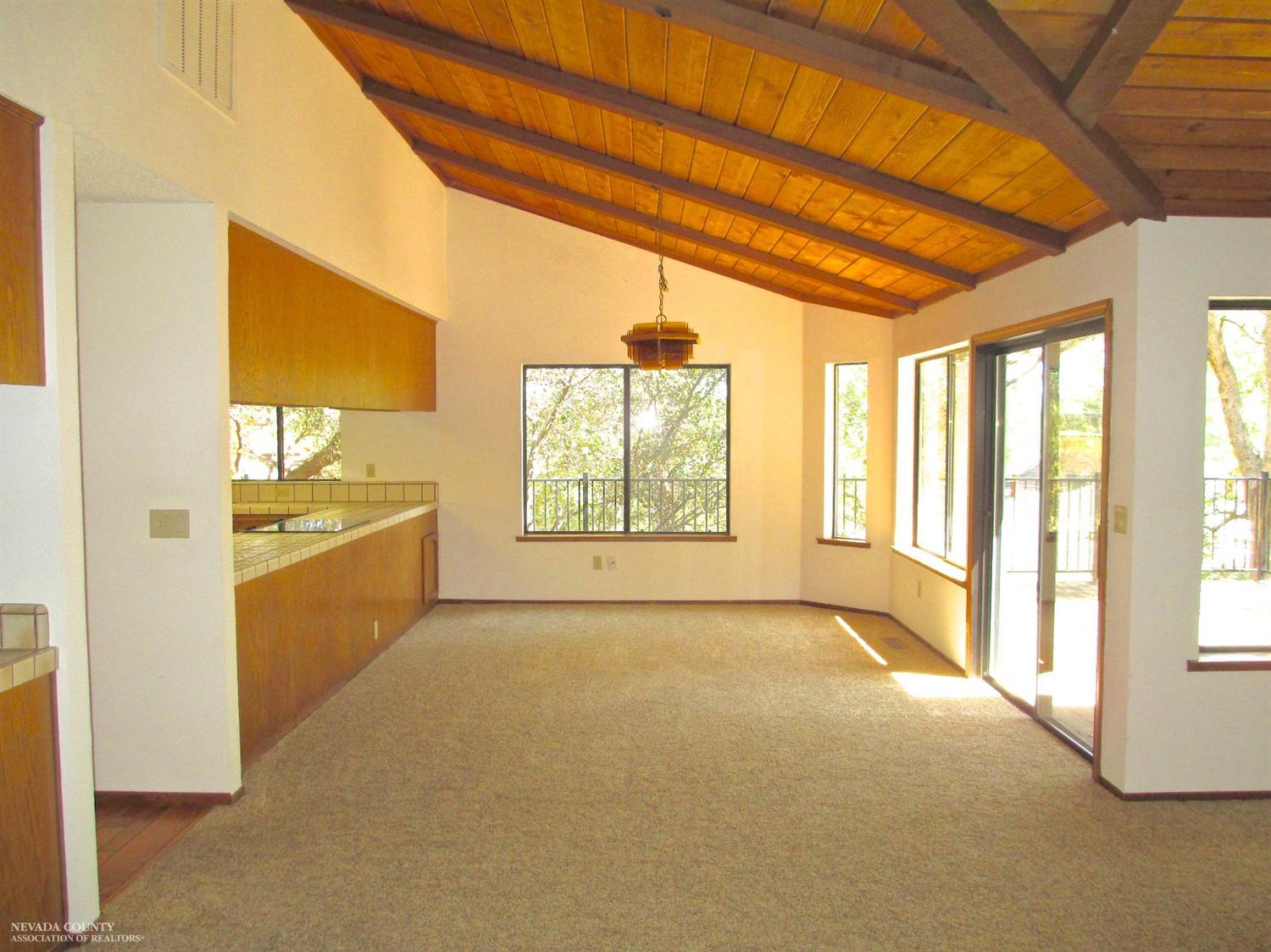 23359 La Costa Court, Auburn, United States 95602