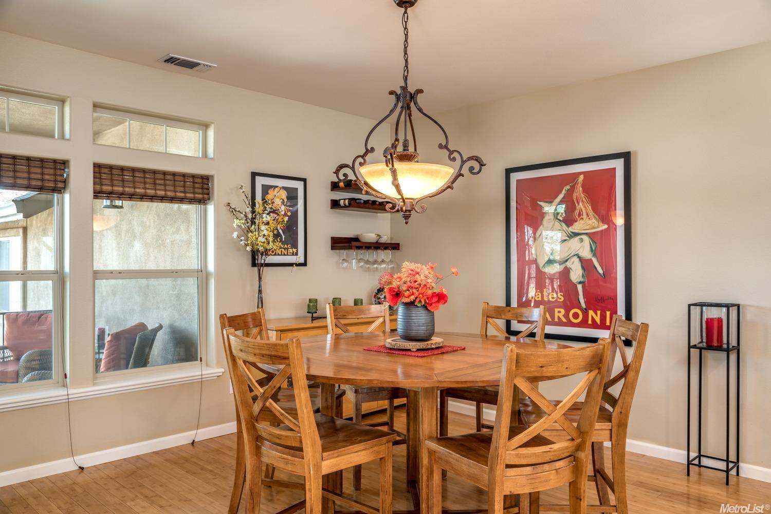 445 Miles Court, Auburn, United States 95603