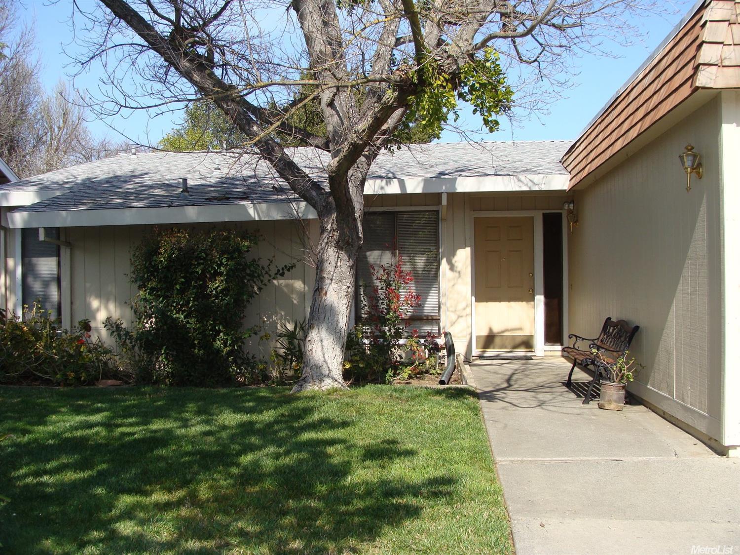 1221 Auburn Dr, Davis, United States 95616