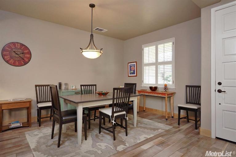 2037 Catalina Dr, Davis, United States 95616