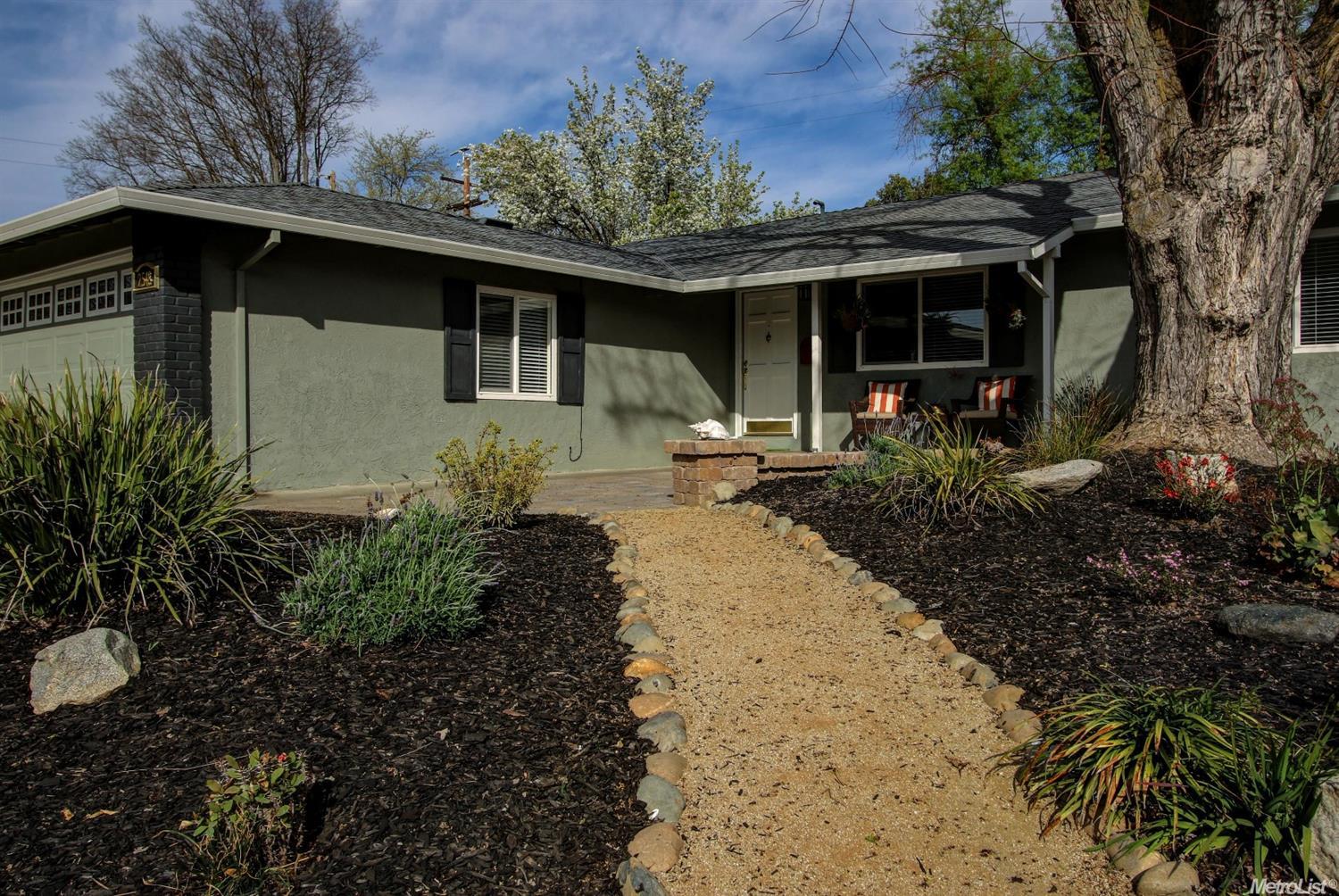 2548 Lafayette Dr, Davis, United States 95618