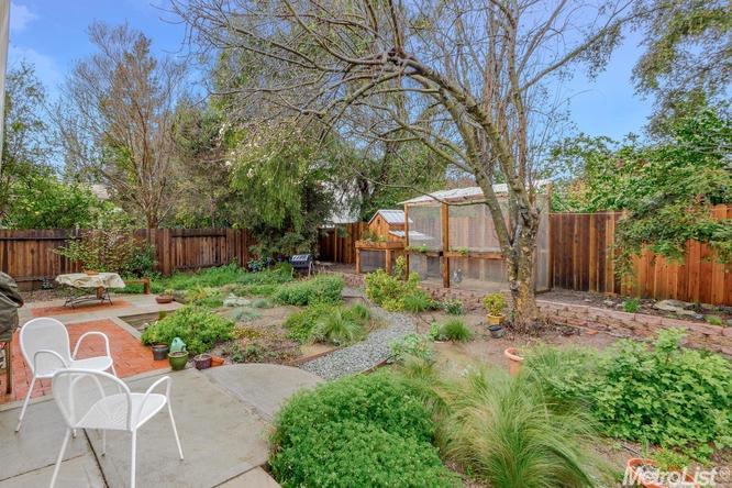 2861 Mallorca Ln, Davis, United States 95618