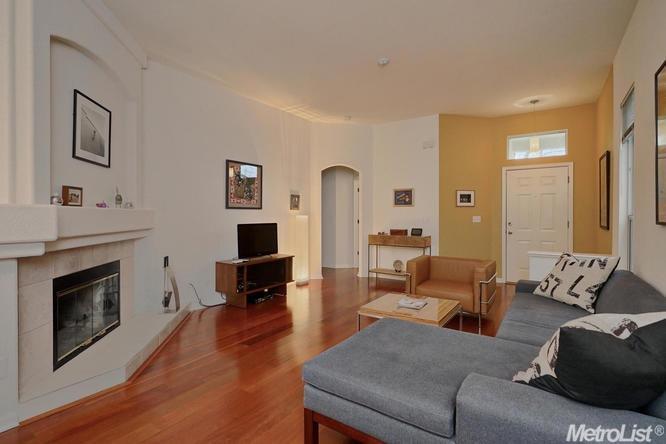 2861 Mallorca Ln, Davis, United States 95618