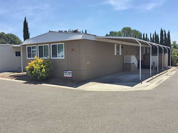 Creekside Estates 6069 Declaration Cir., Site #121Citrus Heights, CA 95621