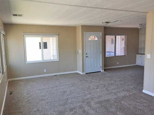 Creekside Estates 6069 Declaration Cir., Site #121Citrus Heights, CA 95621