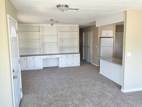 Creekside Estates 6069 Declaration Cir., Site #121Citrus Heights, CA 95621