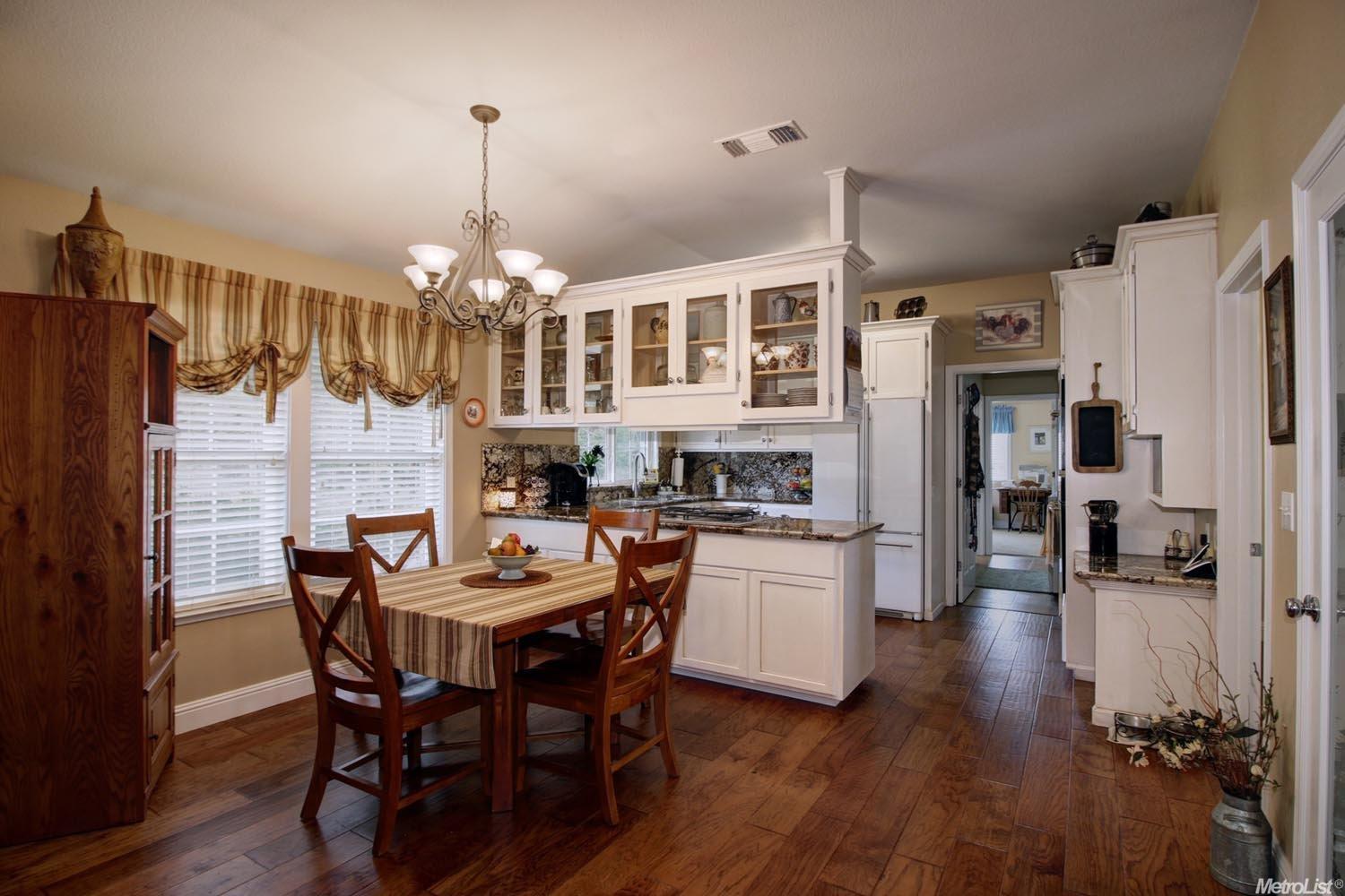 9002 Leisure Oak Lane, Elk Grove, United States 95624