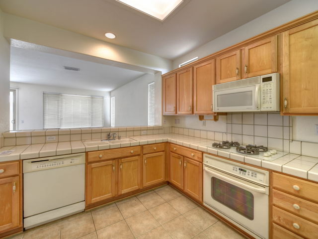 1715 Creekcrest LnLincoln, CA, 95648Placer County