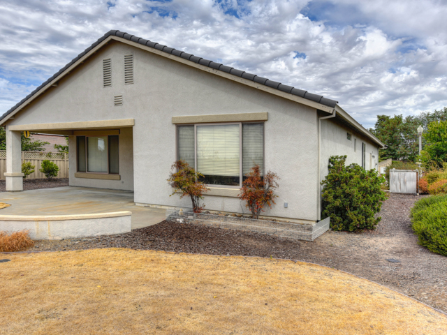1715 Creekcrest LnLincoln, CA, 95648Placer County