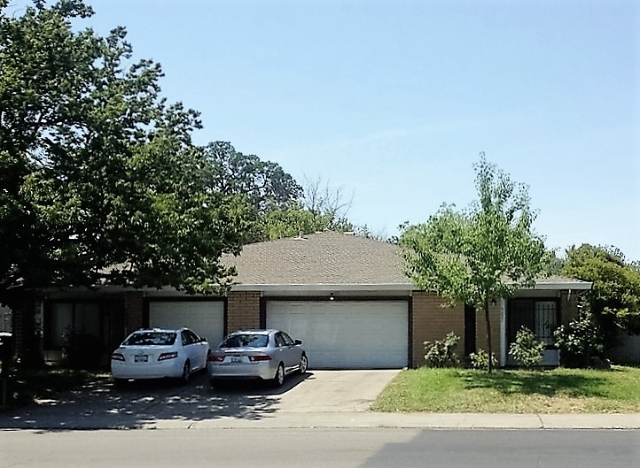 7520 Ridge Rd