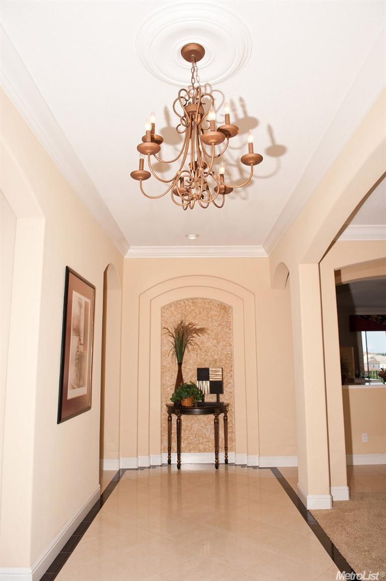 1588 Ridge Creek Way, Roseville, United States 95661