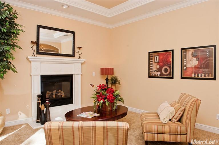 1588 Ridge Creek Way, Roseville, United States 95661
