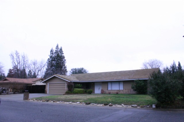 7001 Heritage Oak Ct