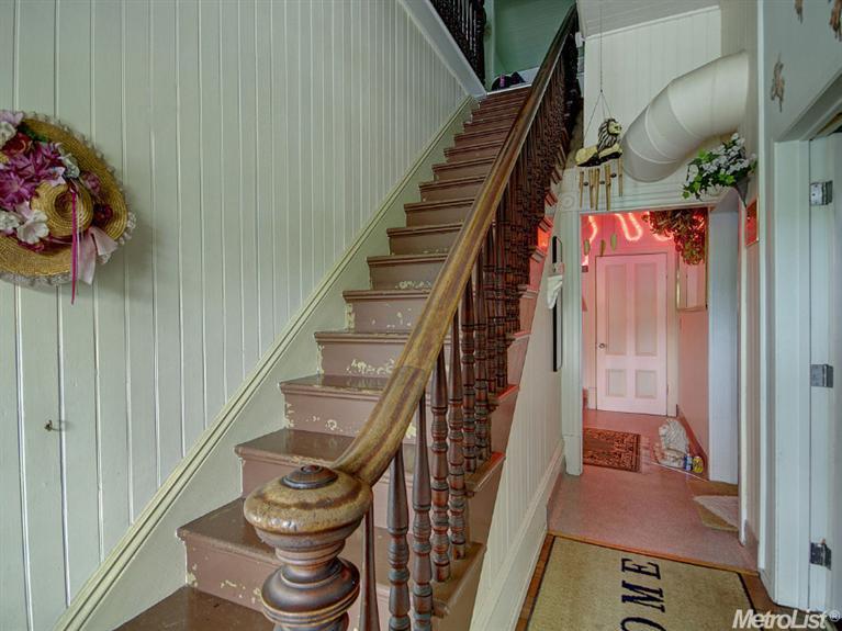 692 Main St, Placerville, United States 95667