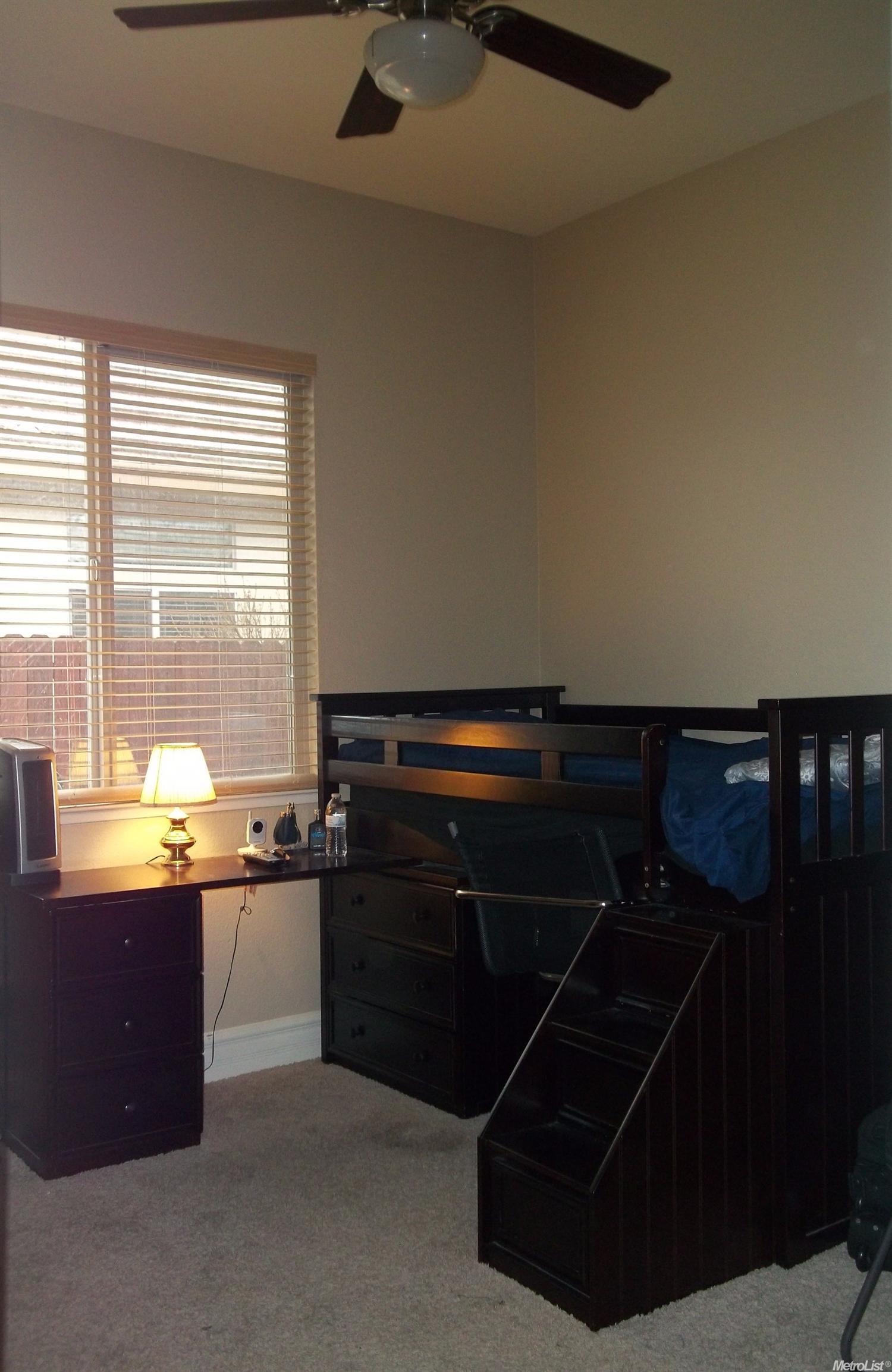 18058 Mallard St, Woodland, United States 95695